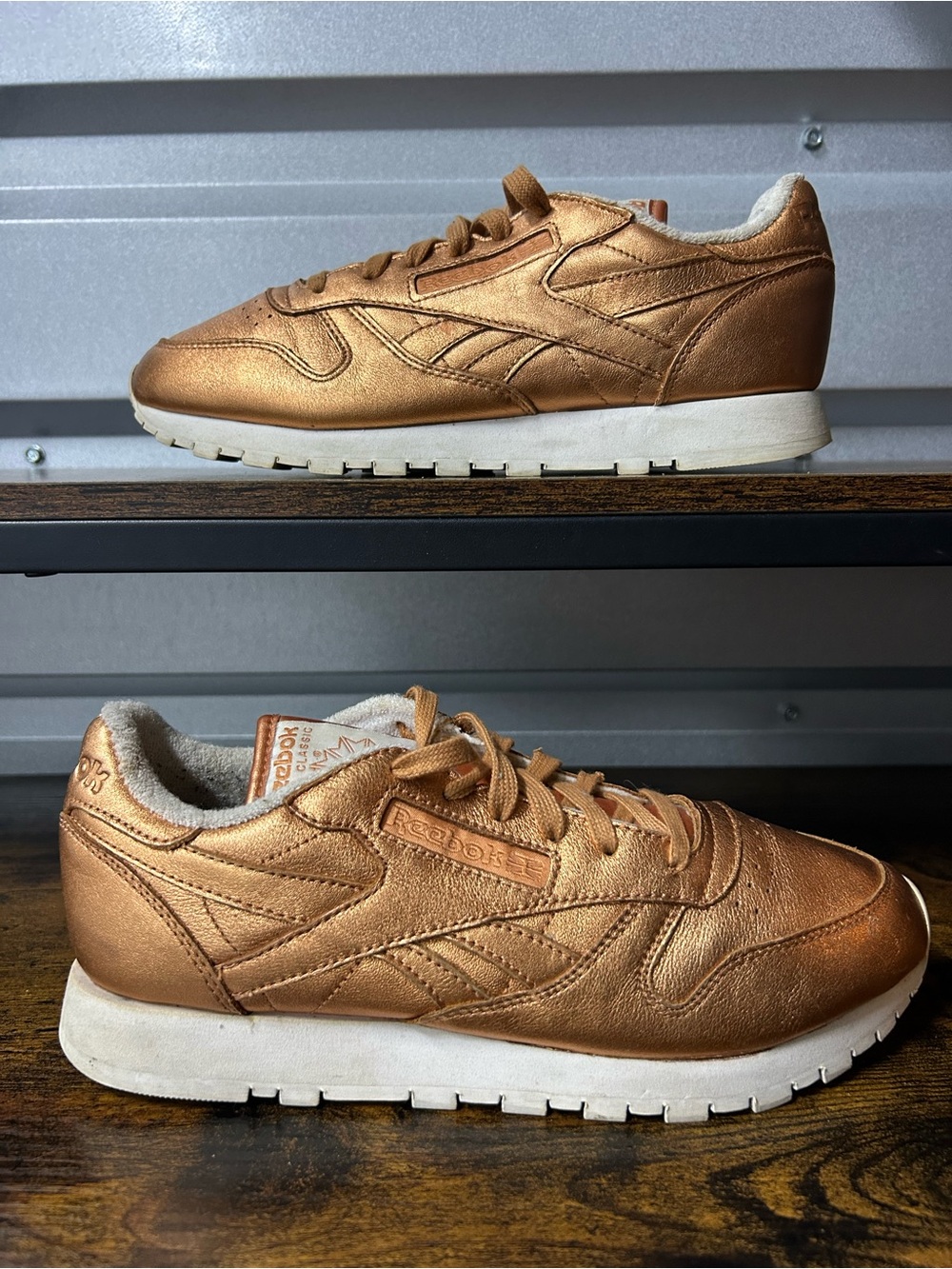 Reebok x FACE Stockholm Classic Leather Spirit Women's Size 8 Impulsive/White